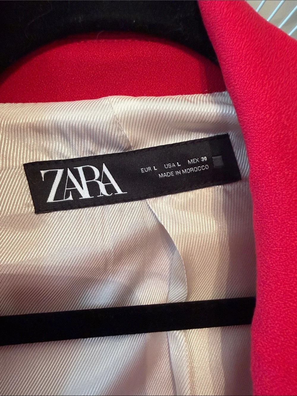 Zara Vibrant Red Double-Breasted Blazer with Gold Buttons - Picture 2 of 11